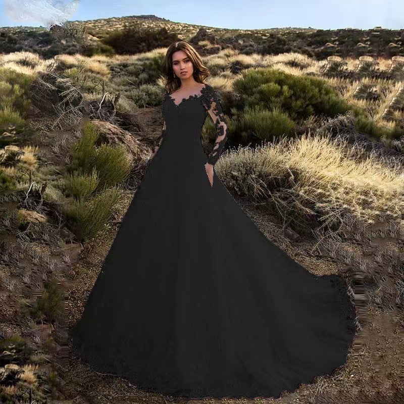 Elegantes Damen Hochzeitskleid mit Spitzenverarbeitung & voluminösem Rock für Hochzeit | ShopNory