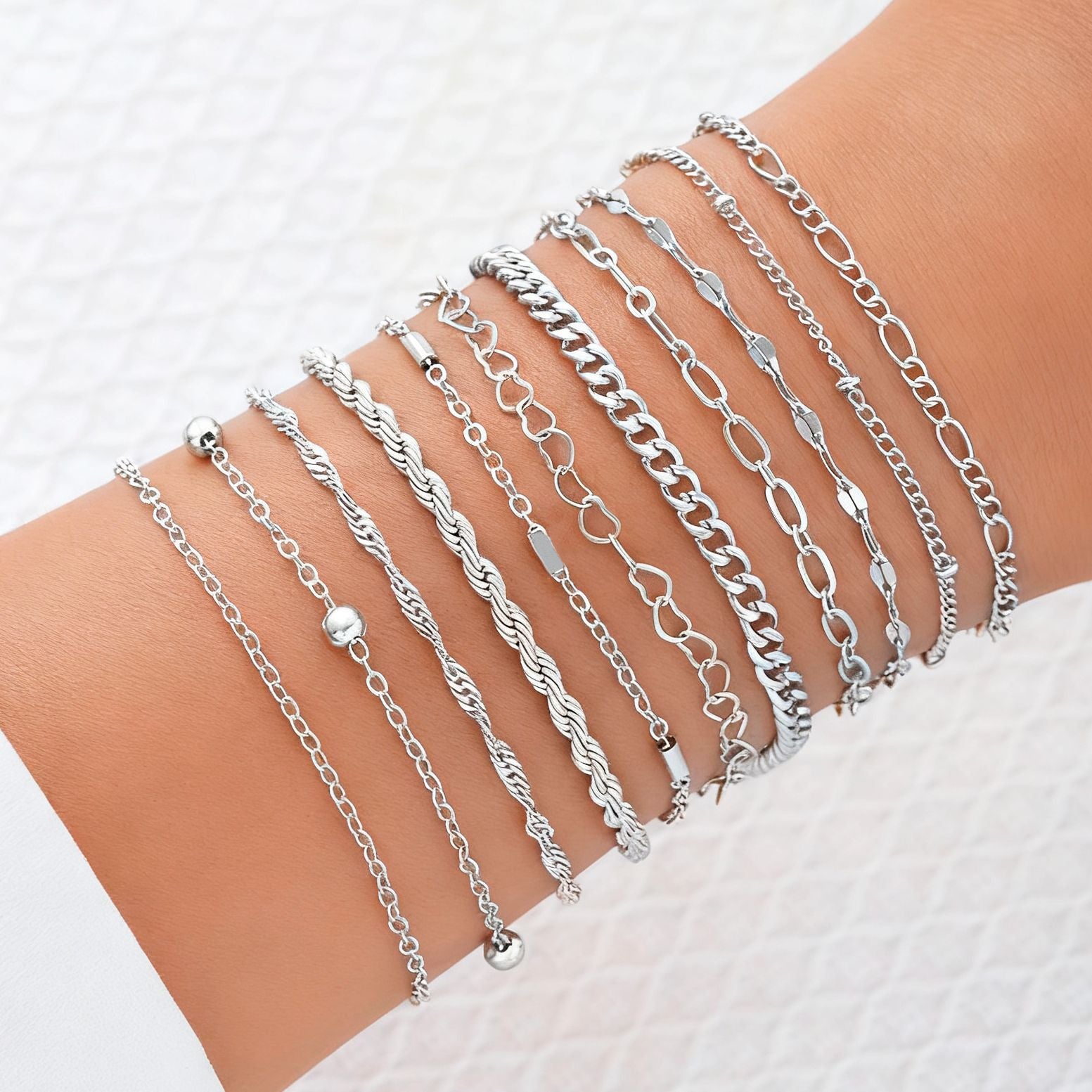 Damen Armreif-Kollektion aus feinen und eleganten Kettendesigns Shop Nory