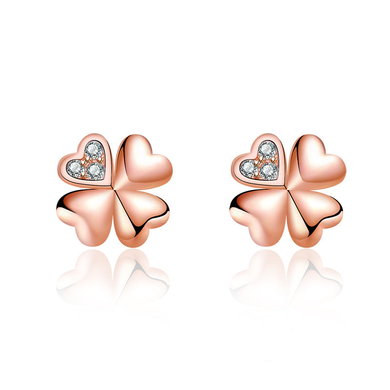 Damen Ohrringe mit floralem Herzmotiv und funkelnden Zirkonia Shop Nory