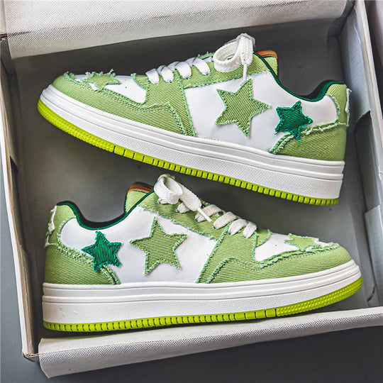 Damen modische Sneakers mit gesticktem Sternendesign und lässigem Look