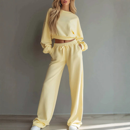 Damen Weiches Lounge-Set mit kurzem Sweatshirt und weiter Jogginghose Shop Nory