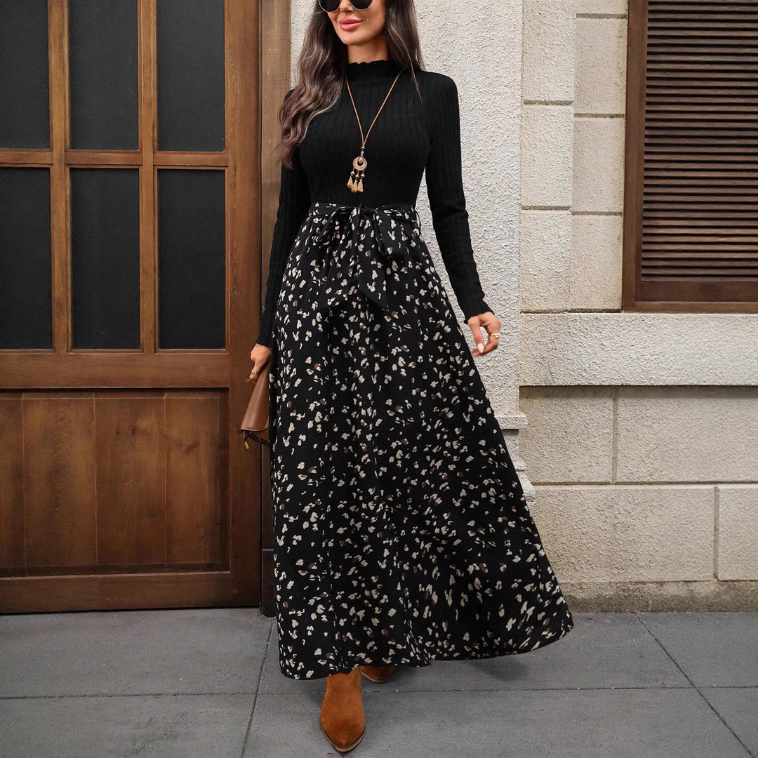 Damen Zweiteiliges Set aus Feinstrick‑Rollkragenoberteil und gemustertem Midaxi‑Rock mit Bindegürtel Shop Nory