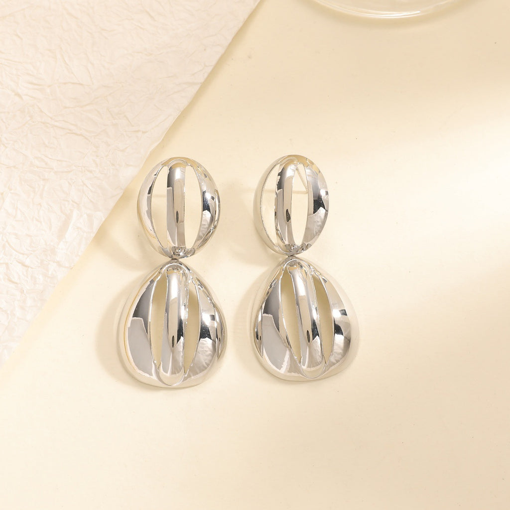 Damen Ohrhänger mit elegantem, skulpturalem Design Shop Nory