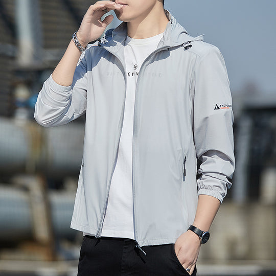 Herren Ultraleichte Wind- und Regenjacke mit Kapuze, Packfunktion und Reißverschlusstaschen Shop Nory