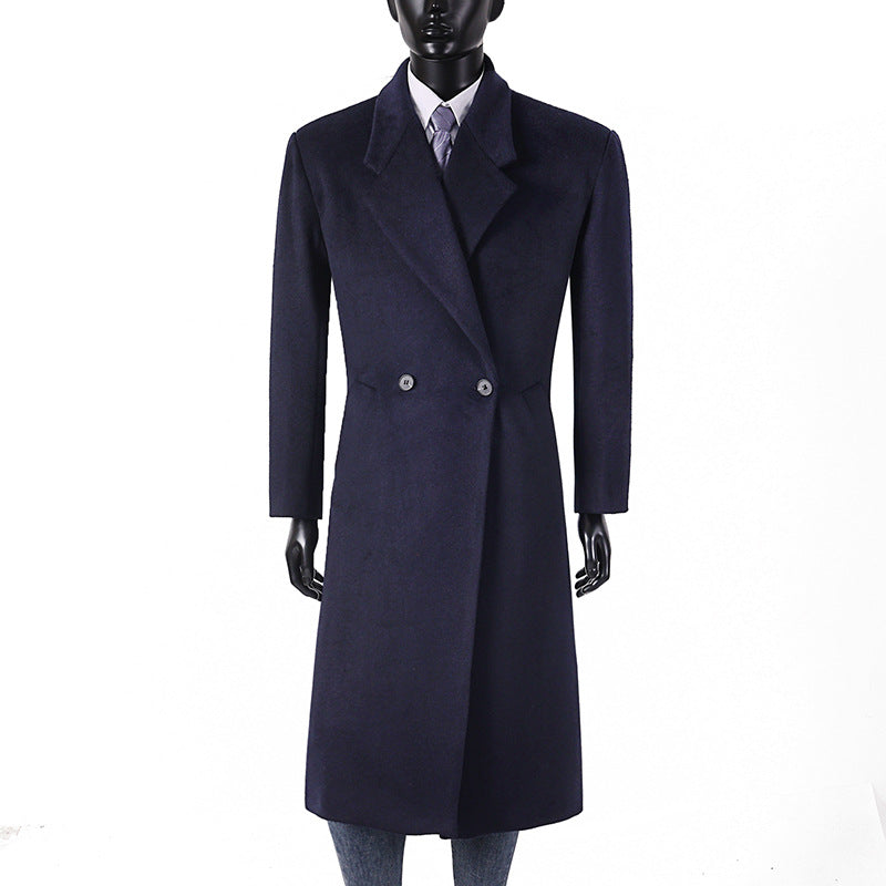 Herren Maxilanger Wollmantel im minimalistischen Schnitt mit schmalem Revers und seitlichen Eingrifftaschen Shop Nory