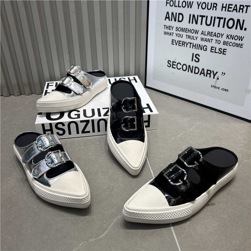 Damen Spitz zulaufende Mule‑Sneaker mit doppelten Schnallenriemen und flacher Plateausohle Shop Nory