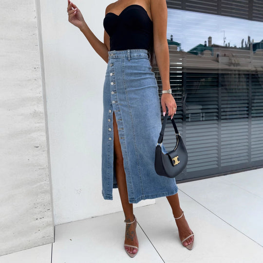 Damen Langer Jeansrock mit seitlichem Schlitz und modischen Knopfdetails