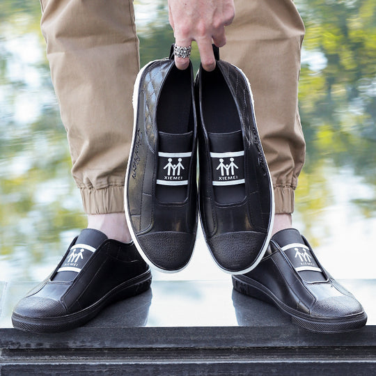 Damen Lässige Slip-On Sneaker in Lederoptik mit gesteppter Fersenpartie und kontrastierter Gummisohle Shop Nory