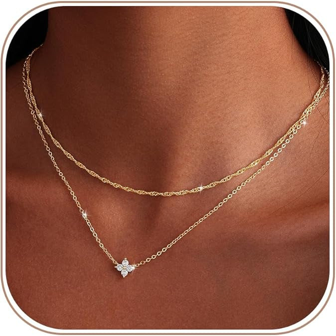 Damen Halskette mit funkelndem Blumenanhänger und hochwertigem Kettendesign Shop Nory
