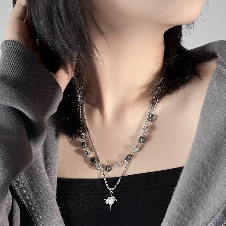 Damen mehrlagige Halskette mit kunstvollen Anhängern und exquisiten Details Shop Nory
