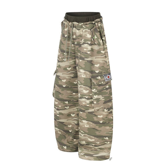 Damen Weite Cargo-Hose mit Herzen-Camouflage, Tunnelzugbund und großzügigen Taschen Shop Nory