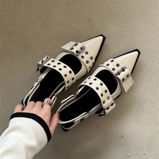 Damen Spitz zulaufende Slingback‑Flats mit doppelten Ösen‑Riemen und verstellbarer Schnalle Shop Nory