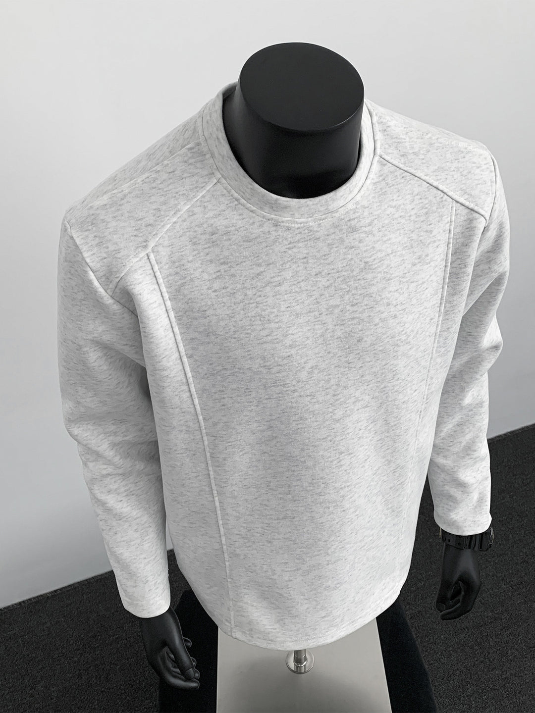 Herren Sweatshirt mit strukturierten Nahtdetails und Rundhalsausschnitt Shop Nory