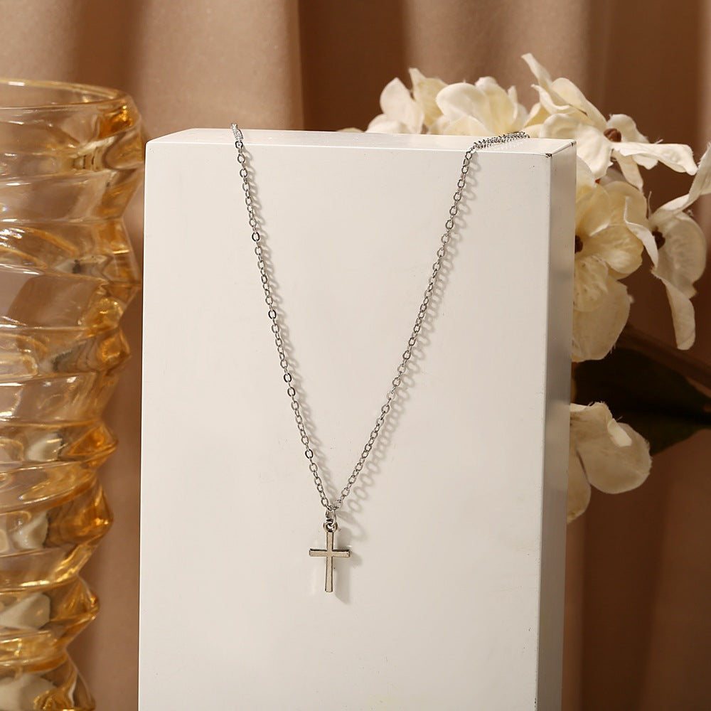 Damen Halskette mit elegantem Kreuzanhänger Shop Nory
