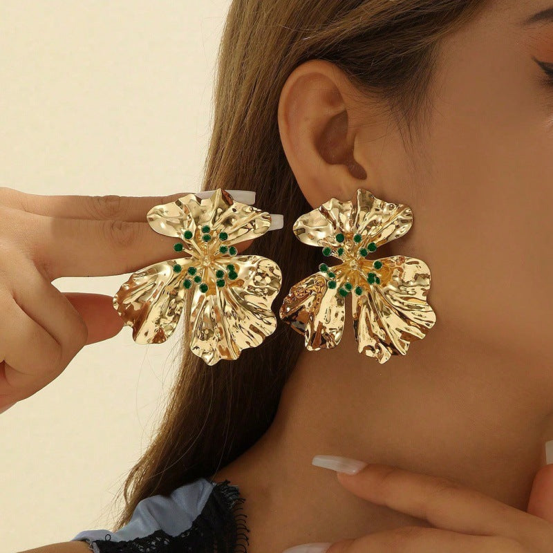 Damen Hängende Ohrringe mit kunstvollem Blumendesign Shop Nory