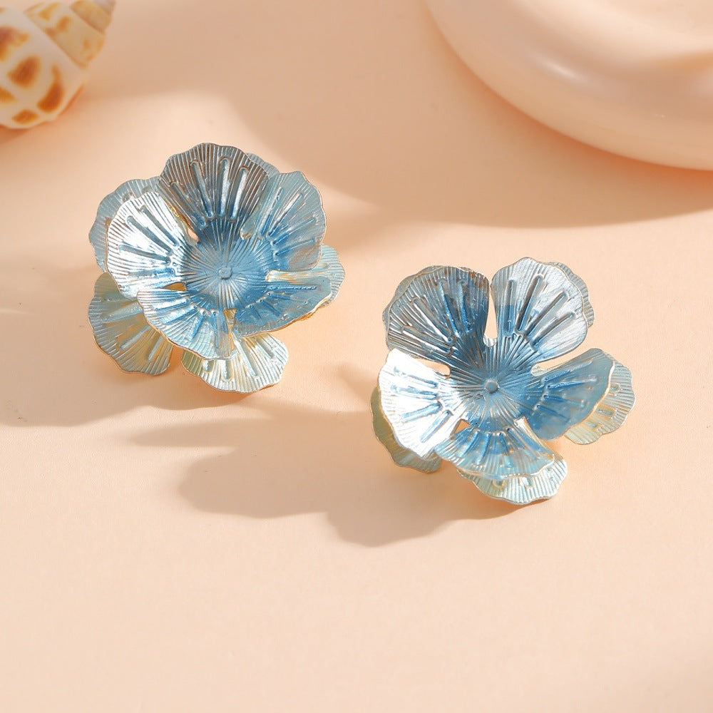 Damen Ohrstecker im floralen Design aus hochwertigem Metall Shop Nory