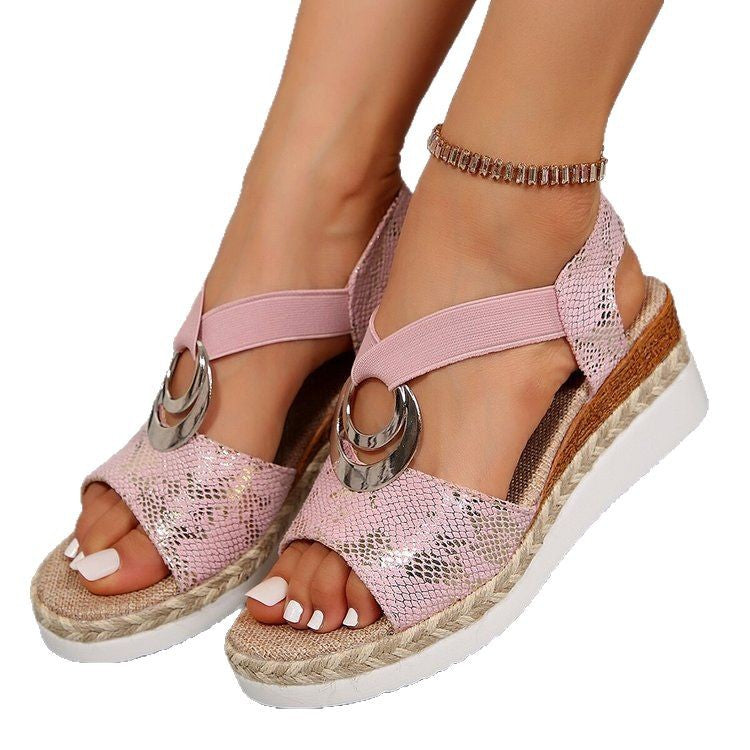 Damen Keil-Sandalen mit Bast-Plateau, elastischem Riemen und Zier-Öse Shop Nory