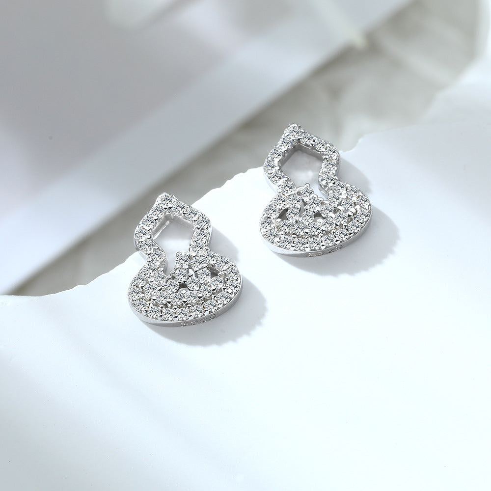 Damen Ohrringe mit funkelndem Zirkonia-Besatz im eleganten Design Shop Nory