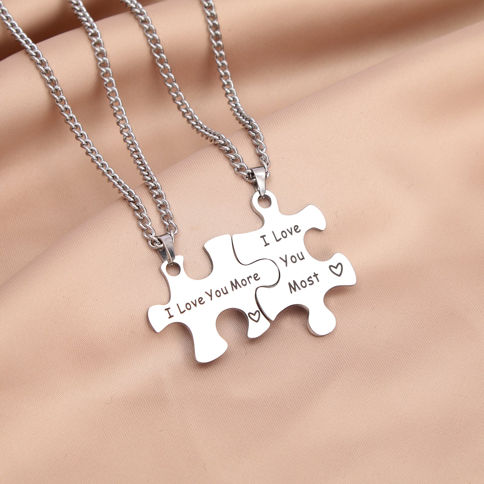 Damen Paar-Halsketten im Puzzle-Design mit gravierten Botschaften Shop Nory