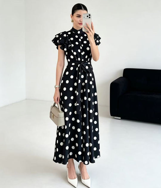 Damen Gepunktetes Maxikleid mit Stehkragen, Volantärmeln und Bindegürtel Shop Nory