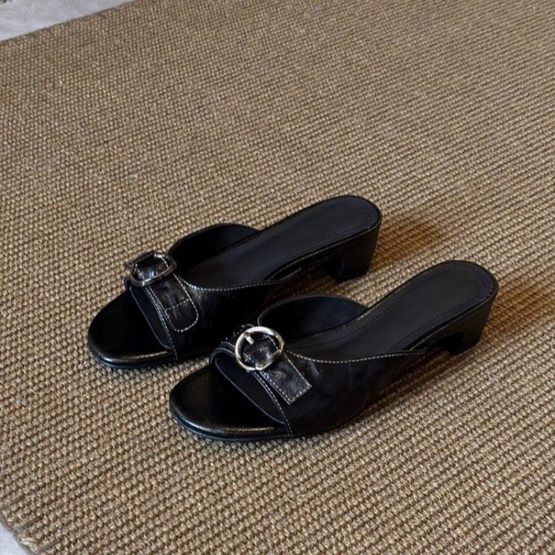 Damen Slip-On Mules mit niedrigem Blockabsatz und Zier-Ringschnalle Shop Nory