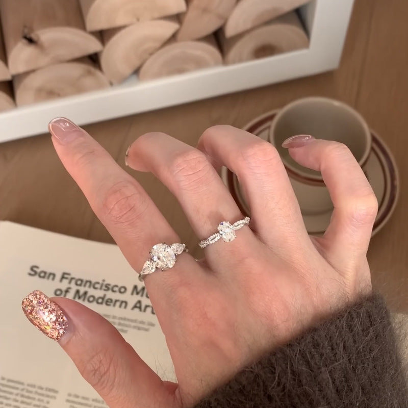 Damen Zarter und romantischer Ring mit funkelnden Zirkonia-Elementen Shop Nory