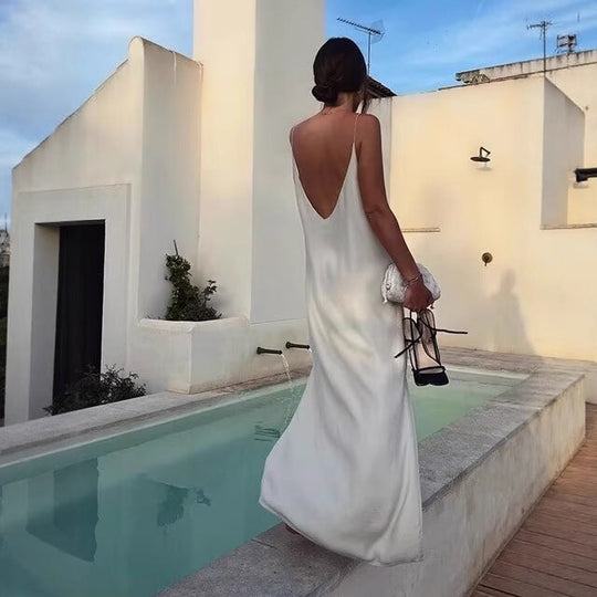 Damen Maxikleid mit seitlichem Schlitz und modernen Trägern