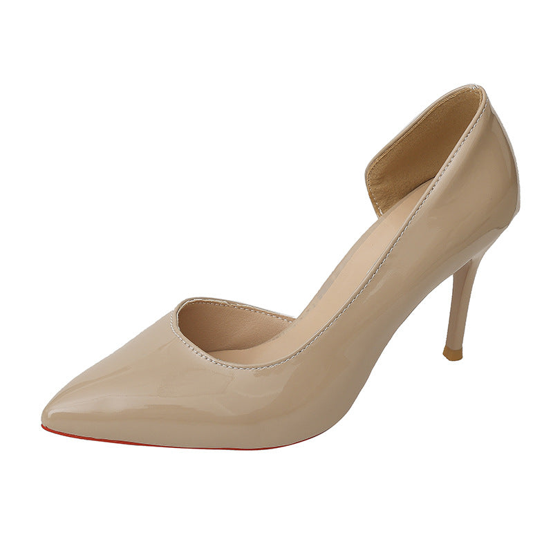 Damen Lack‑Pumps mit tief ausgeschnittener Seitenlinie, spitzer Zehenform und hohem Stiletto Shop Nory