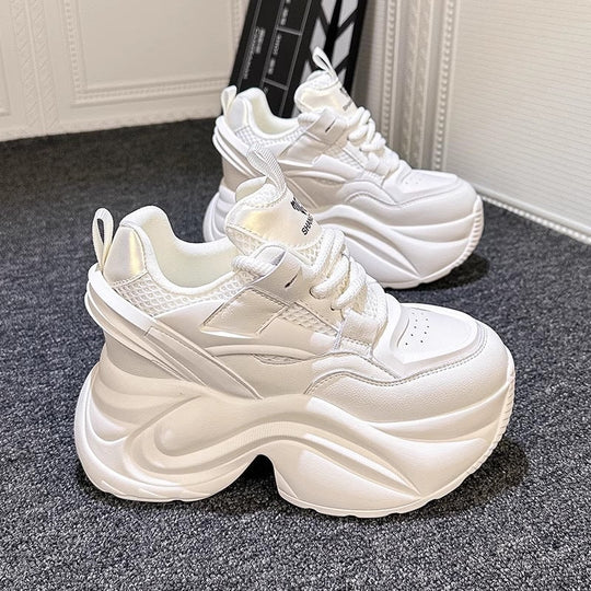 Damen Plateau-Sneaker mit extrem dämpfender Sohle und atmungsaktiver Oberfläche