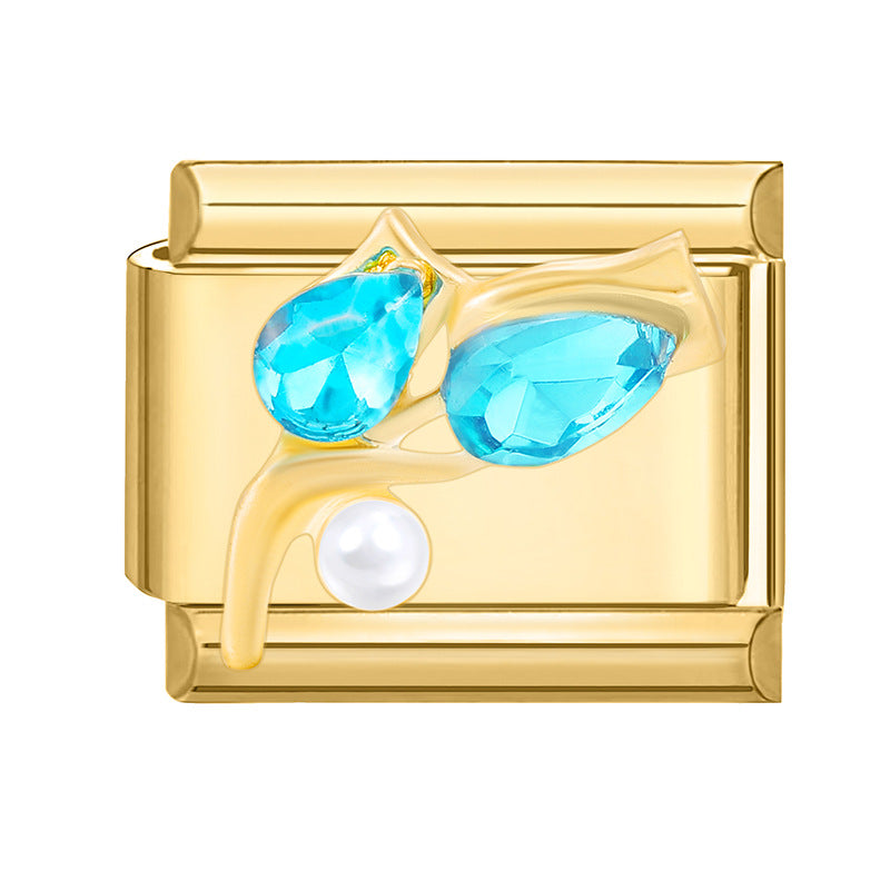 Feiner Italienischer Charm mit Zuchtperlen und Dekorativem Banddetail