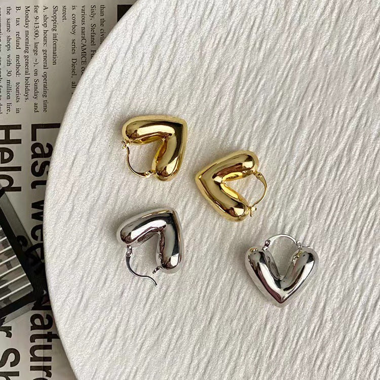 Damen Ohrhänger mit Herzmotiv und modernem Hochglanz-Finish Shop Nory