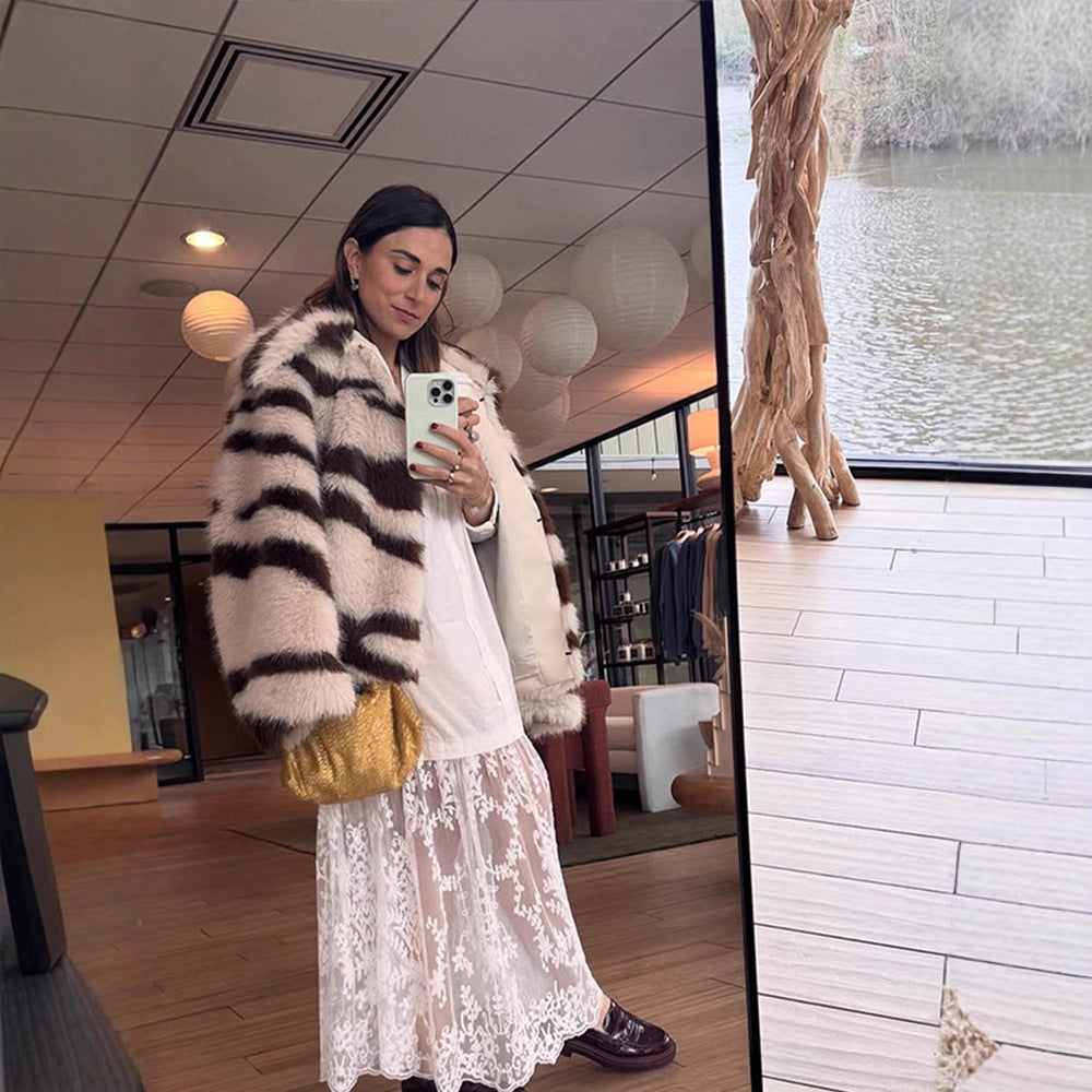 Damen Gestreifter Oversize Kunstpelz-Mantel mit kurzem Boxy-Schnitt Shop Nory