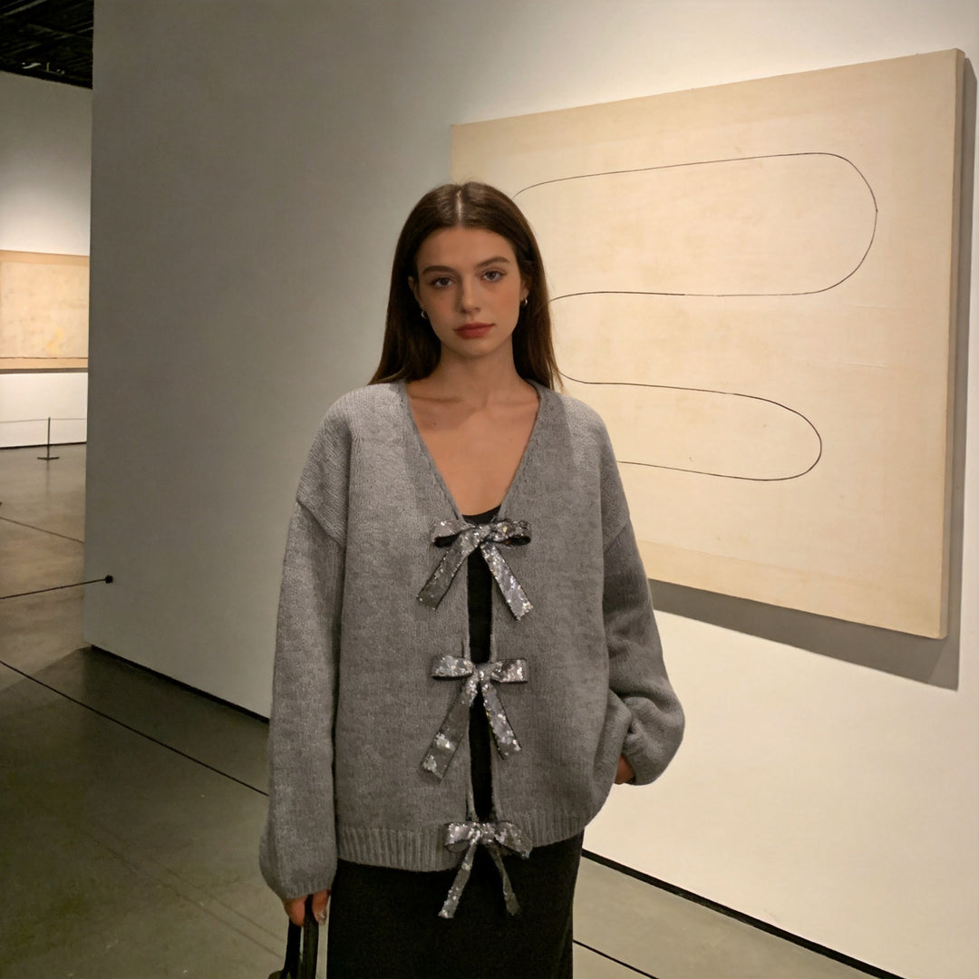 Damen Grobstrick‑Cardigan mit Pailletten‑Schleifen und V‑Ausschnitt Shop Nory