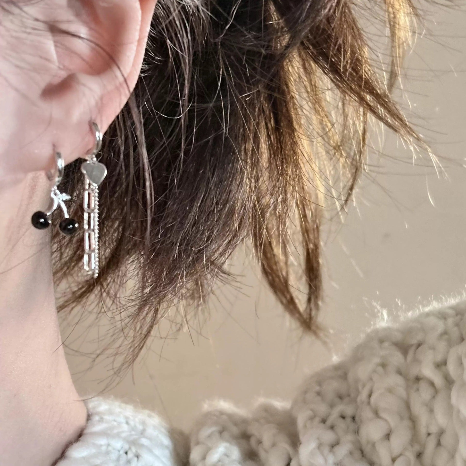 Damen Ohrhänger mit einzigartigem Kirsch- und Herzdesign Shop Nory