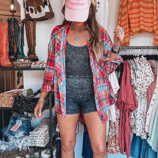Damen Oversize kariertes Flanellhemd mit Brusttaschen und lässigem Schnitt Shop Nory