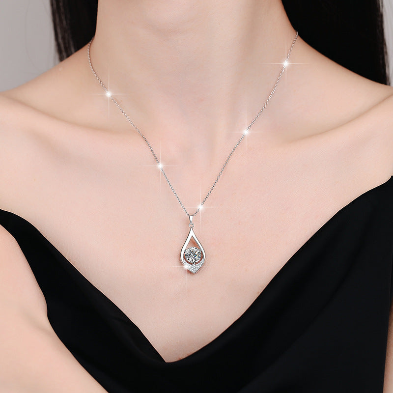 Damen Halskette mit funkelndem Tropfenanhänger und Zirkonia-Besatz Shop Nory
