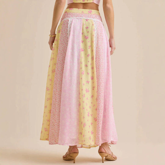 Damen nan romantisches Crop-Top mit Spaghettiträgern und gestuftem Patchwork-Maxirock Shopnory