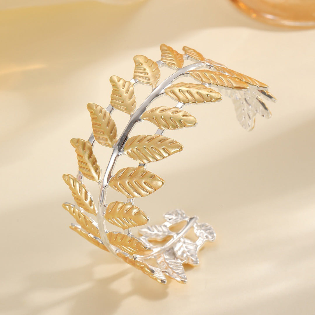 Damen Armreif im eleganten Blattdesign Shop Nory
