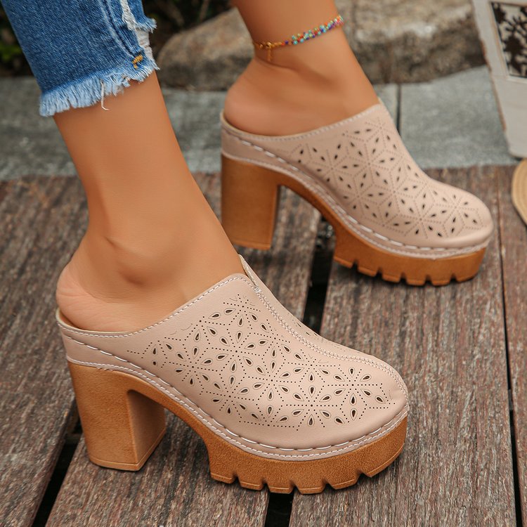 Damen Offene Clogs mit floralem Cut-Out Design und klobigem Absatz