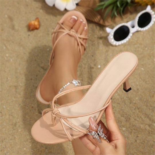 Damen Elegante Kitten‑Heel Mules mit zarten Knoten‑Riemchen und offenem Zehenbereich Shop Nory