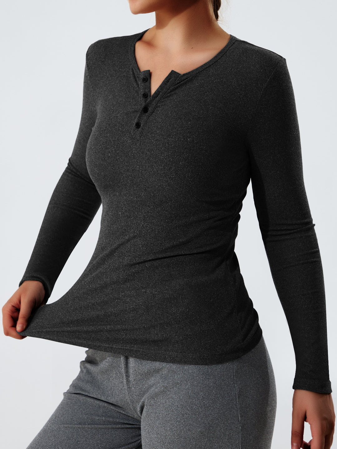 Damen Geripptes Henley-Langarmshirt mit Knopfleiste und figurnahem Schnitt Shopy Nory