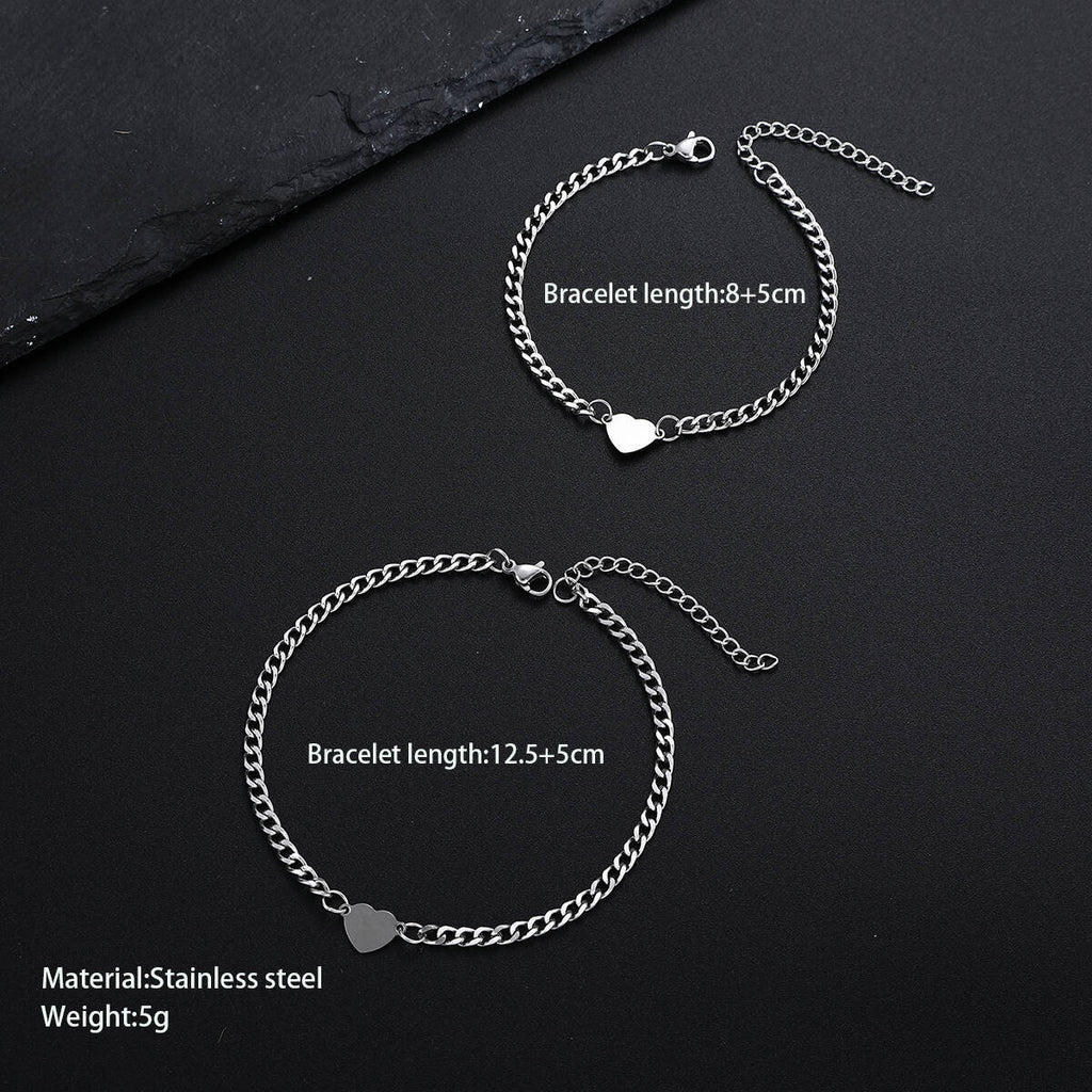 Damenarmband mit herzförmigen Anhängern und eleganter Gliederkette Shop Nory