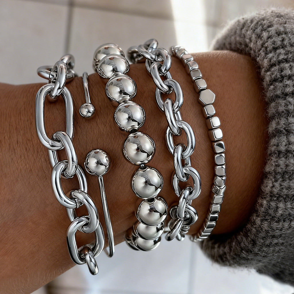 Damen Armreif-Set mit eleganten und modernen Ketten-Designs Shop Nory