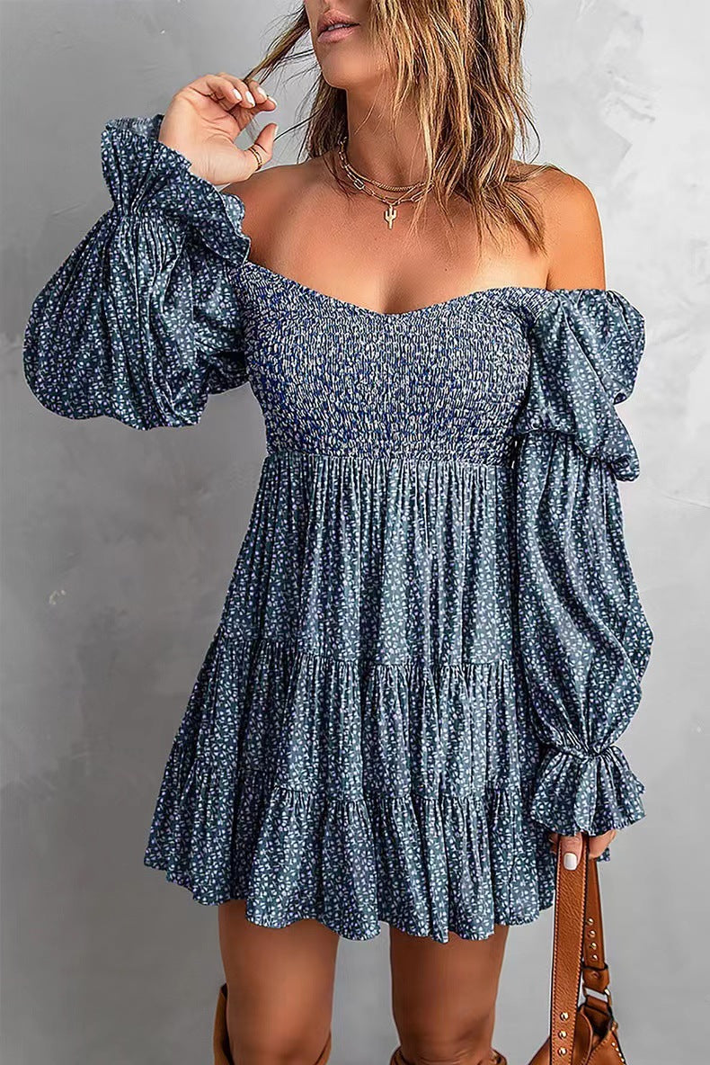 Damen Off-Shoulder Minikleid mit Smok-Oberteil, Volantstufen und gerafften Ballonärmeln Shop Nory