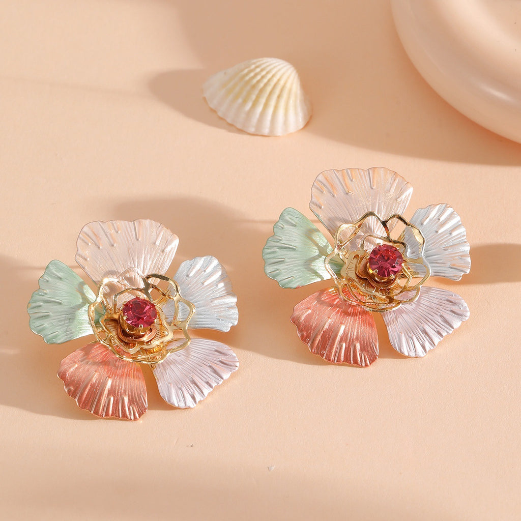 Damen Ohrstecker im kunstvollen Blumenmotiv Shop Nory