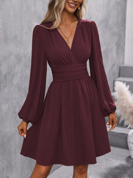 Damen Knielanges Wickelkleid mit eleganten Puffärmeln