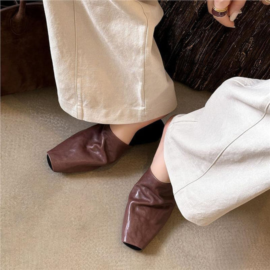 Damen Geschlossene Mule-Slipper aus softem Leder mit quadratischer Kappe Shop Nory