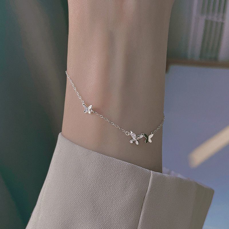 Damen filigranes Schmuckarmband mit verspieltem Motiv Shop Nory