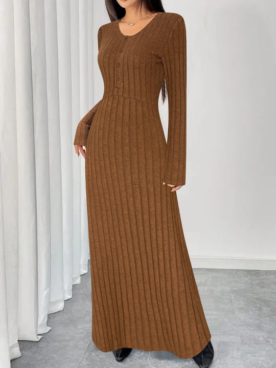 Damen Geripptes Tailliertes Maxikleid mit Knopfpatent und Rundhalsausschnitt Shop Nory