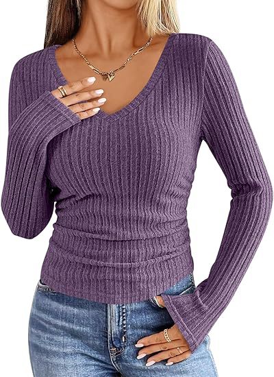 Damen Geripptes tailliertes Langarm-Feinstrickshirt mit V‑Ausschnitt und Ärmelschlitz Shop Nory
